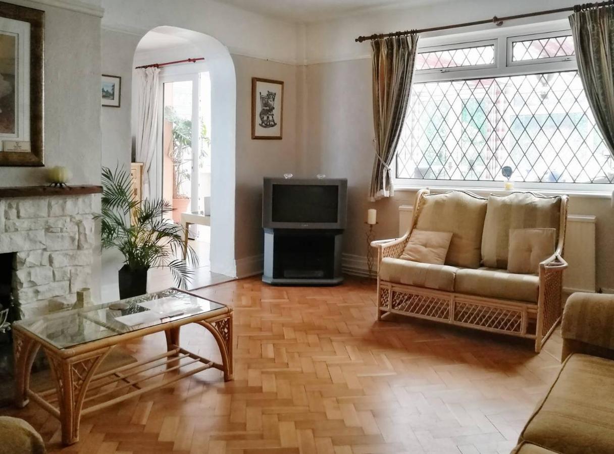 Plas Tirion Llanddulas 외부 사진